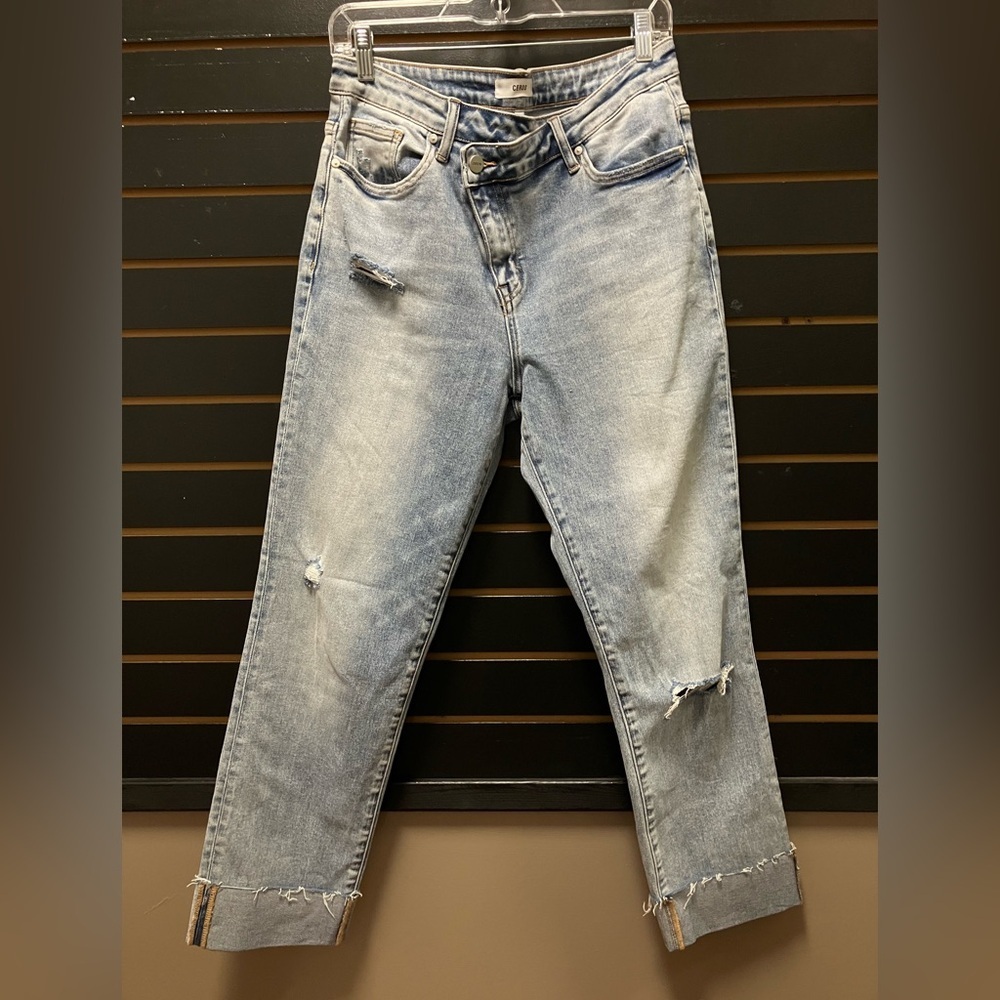 Ceros Distressed Light Wash Jeans Size 30 Cropped Raw Hem High Rise